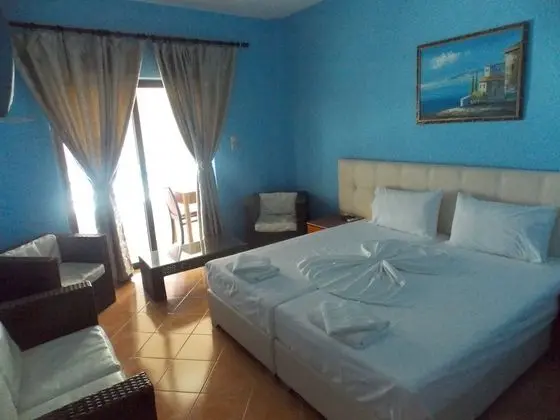 Tek Büyük Yataklı Oda, Deniz Manzaralı