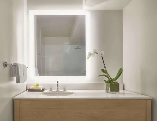 Oda, 1 En Büyük (King) Boy Yatak, Dağ Manzaralı, Denize Bakan