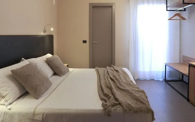 Superior Tek Büyük veya İki Ayrı Yataklı Oda