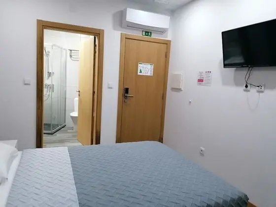 Tek Büyük Yataklı Oda