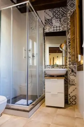 Standard Tek Kişilik Oda (with a view to San Miguel Alto, H10)