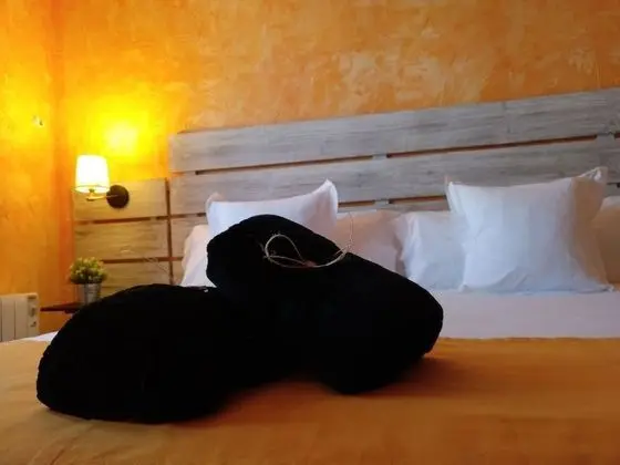 Tek Büyük Yataklı Oda, Sigara İçilmez (Pensamiento)