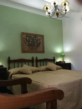 İki Ayrı Yataklı Oda, 2 Tek Kişilik Yatak, Ortak Banyo (Verde)