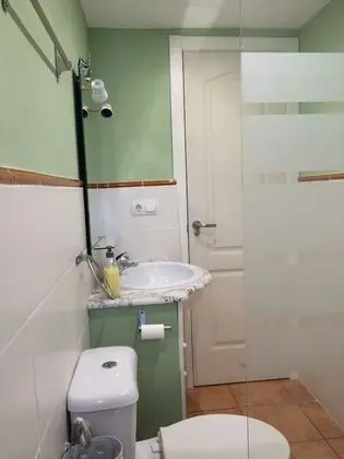İki Ayrı Yataklı Oda, 2 Tek Kişilik Yatak, Ortak Banyo (Verde)