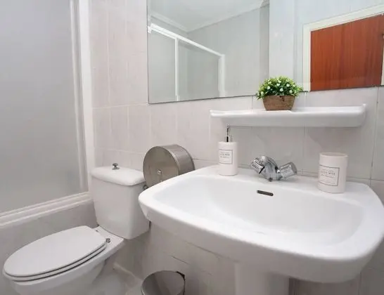 İki Ayrı Yataklı Oda, Özel Banyo