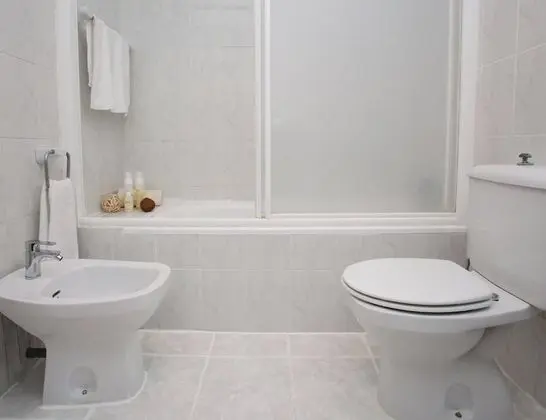 İki Ayrı Yataklı Oda, Özel Banyo