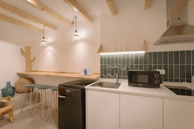 Stüdyo, Banyolu/Duşlu