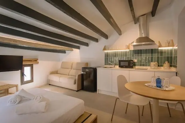 Stüdyo, Banyolu/Duşlu