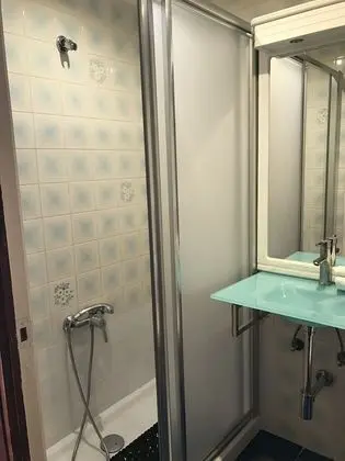 Tek Büyük Yataklı Oda, Özel Banyo