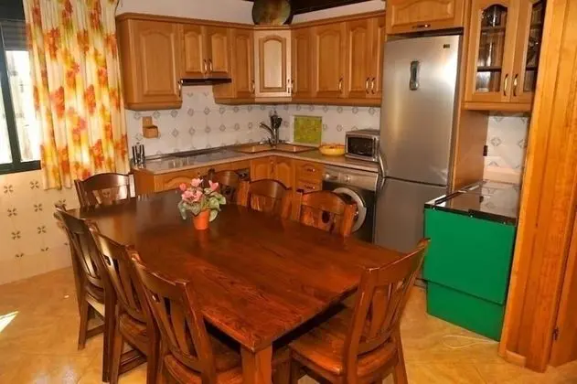 Ev, 4 Yatak Odası (CD)