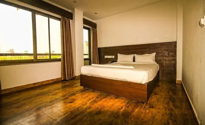 Deluxe Tek Büyük veya İki Ayrı Yataklı Oda