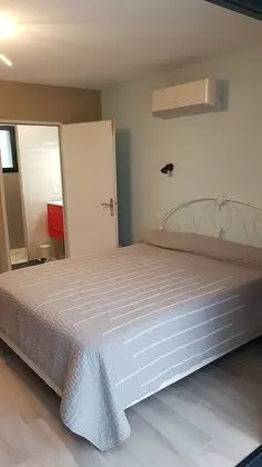 Üç Kişilik Oda (Sauvajou)