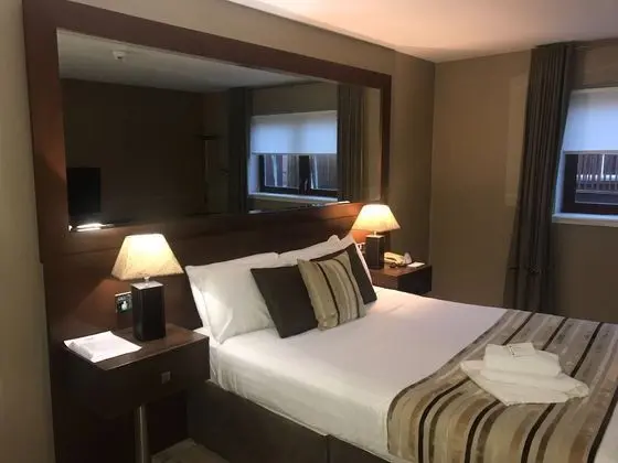 Tek Büyük veya İki Ayrı Yataklı Oda