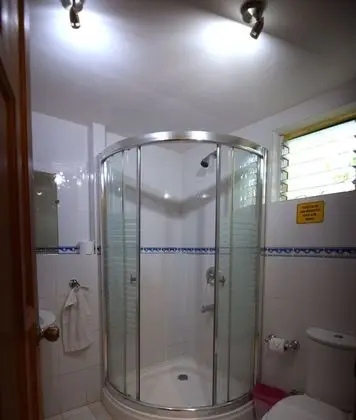 Standard Tek Büyük veya İki Ayrı Yataklı Oda, 1 Çift Kişilik veya 2 Tek Kişilik Yatak