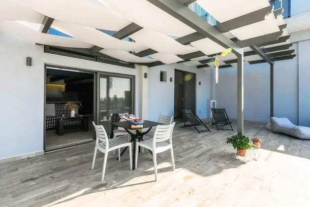 Apart Daire, 2 Yatak Odası, Kişiye Özel Havuzlu