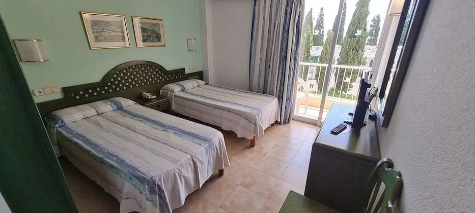 Standard Tek Büyük Yataklı Oda, Şehir Manzaralı