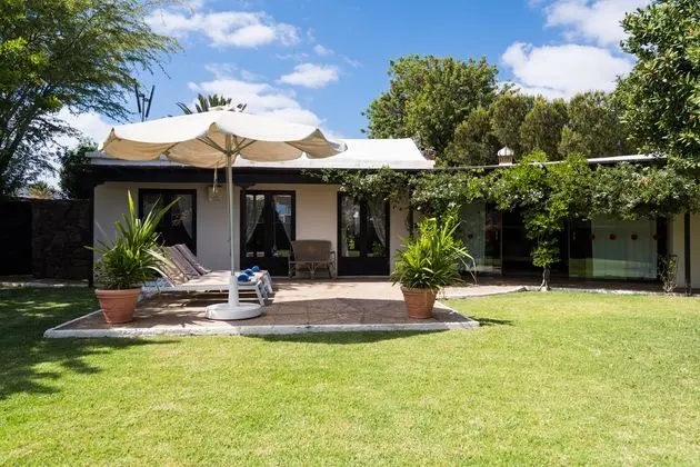 Bungalov Three Bedrooms