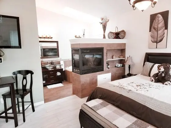 Luxury Oda, 1 En Büyük (King) Boy Yatak