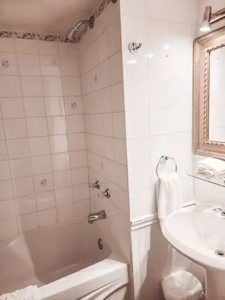 Standard Oda, 1 Büyük (Queen) Boy Yatak, Bahçe Manzaralı