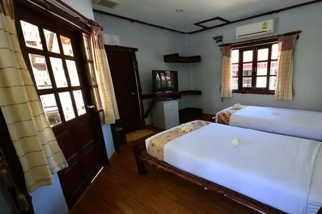 Deluxe Bungalow