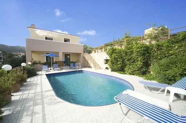 Villa, 2 Yatak Odası, Kişiye Özel Havuzlu