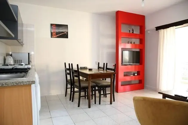 Apart Daire, 2 Yatak Odası, Balkon
