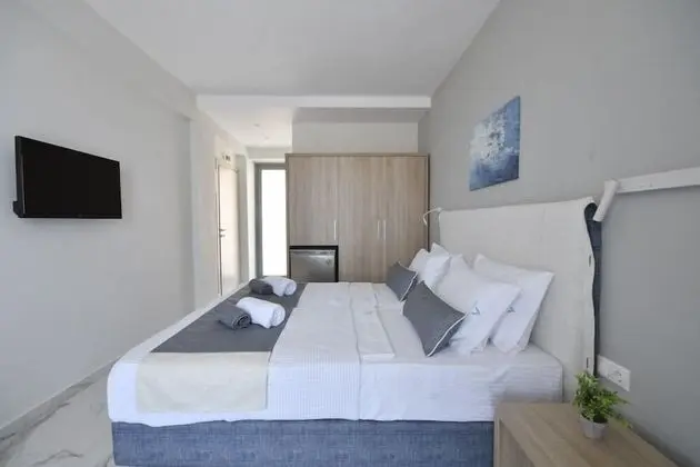 Deluxe Tek Büyük veya İki Ayrı Yataklı Oda, Balkon, Deniz Manzaralı