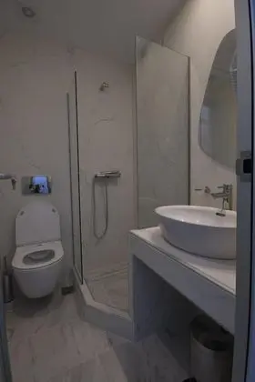 Deluxe Tek Büyük veya İki Ayrı Yataklı Oda, Balkon, Deniz Manzaralı