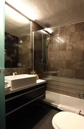 Dört Kişilik Oda, 1 Çift Kişilik Yatak ve Çekyat