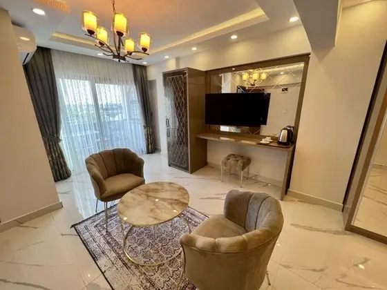 Suite, Şehir Manzaralı, Balkonlu