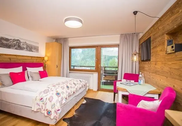 Exclusive Stüdyo, Dağ Manzaralı