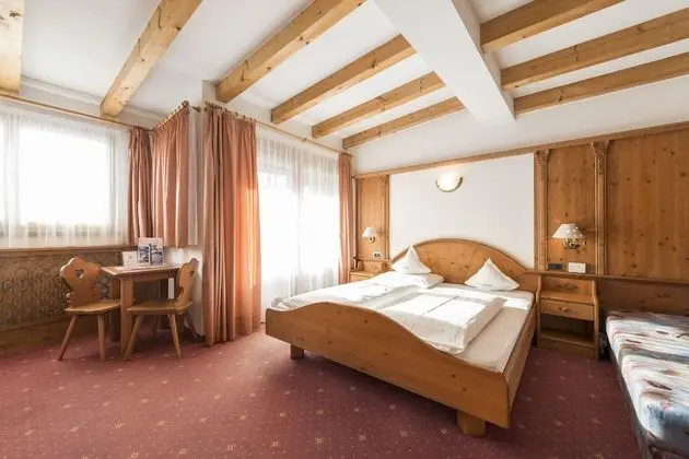 Comfort Tek Büyük Yataklı Oda, Dağ Manzaralı (Dolomiti)