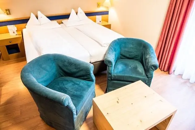 Standard Tek Büyük Yataklı Oda, Balkon (Calendula B)