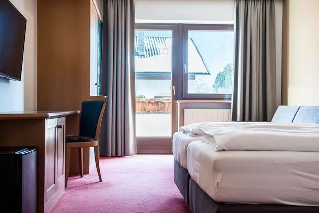 Superior Tek Büyük Yataklı Oda, Balkon (Girasole)