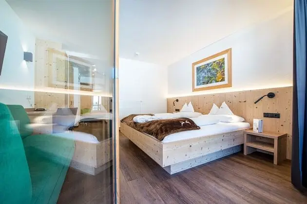 Superior Tek Büyük Yataklı Oda, Balkon (Girasole)