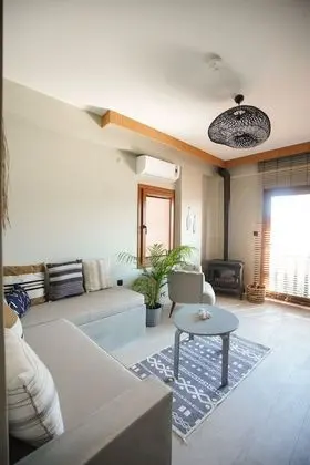 Apart Daire, 2 Yatak Odası, Kısmi Deniz Manzaralı