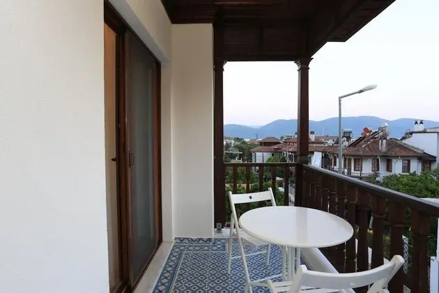 Apart Daire, 2 Yatak Odası, Kısmi Deniz Manzaralı