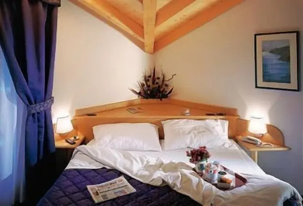 Tek Büyük veya İki Ayrı Yataklı Oda (Spa Access)