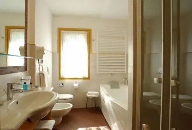 Tek Büyük Yataklı Oda, 1 Tek Kişilik XL Yatak (Spa Access)