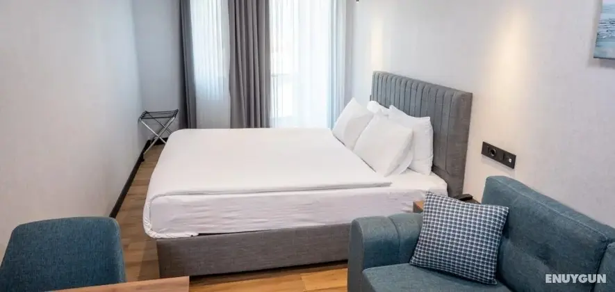 Standard Cift Kişilik Yataklı Oda