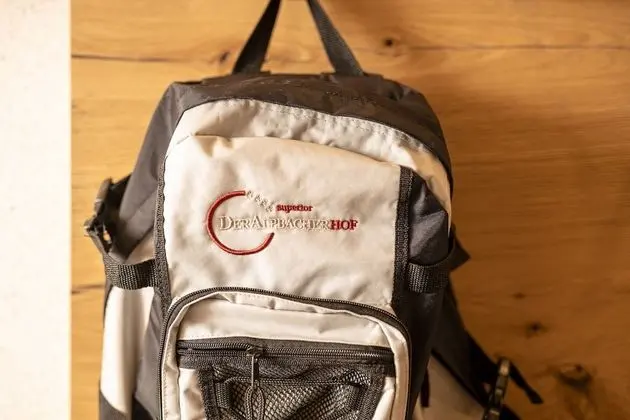 Classic Tek Büyük Yataklı Oda