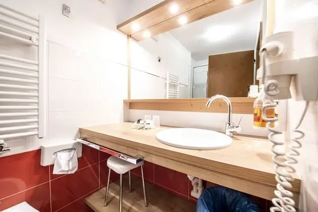 Family Oda, Balkon, Dağ Manzaralı