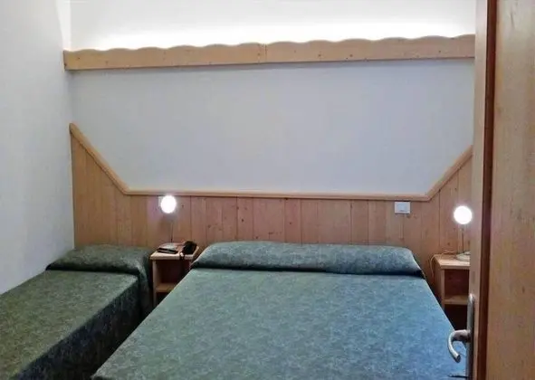 Classic Dört Kişilik Oda