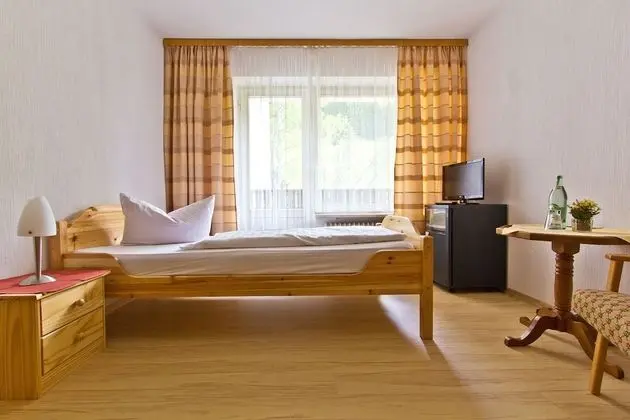 Classic Tek Kişilik Oda, Balkon, Bahçe Manzaralı