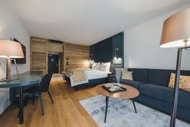 Junior Stüdyo Süit (Silberfichte)