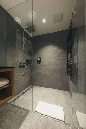 Junior Stüdyo Süit (Silberfichte)