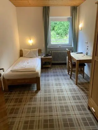 Basic Tek Kişilik Oda