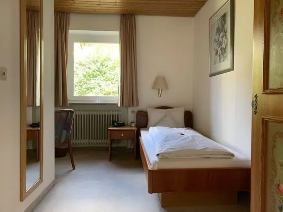 Basic Tek Kişilik Oda