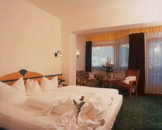 Economy Oda, Balkon, Vadi Manzaralı