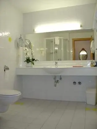 Economy Oda, Balkon, Vadi Manzaralı